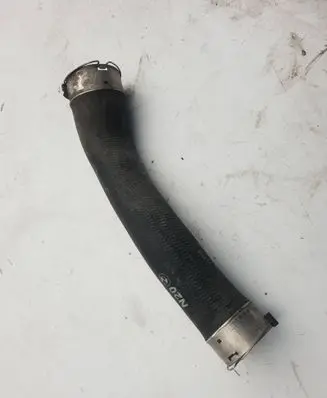 BMW 2 F22 F23 Intercooler hose/pipe 7597591 15475810