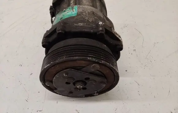 Volkswagen Sharan Air conditioning (A/C) compressor (pump) 7M0820803