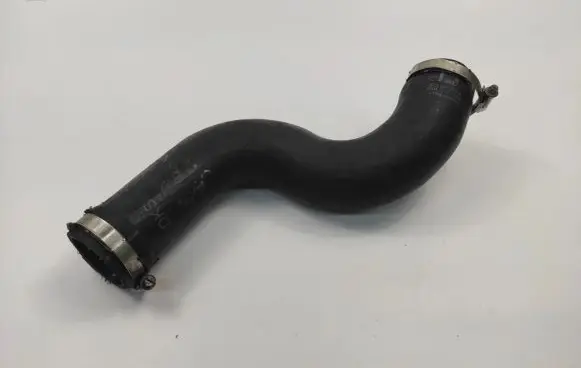 Audi A4 S4 B8 8K Intercooler hose/pipe 8K0145737K