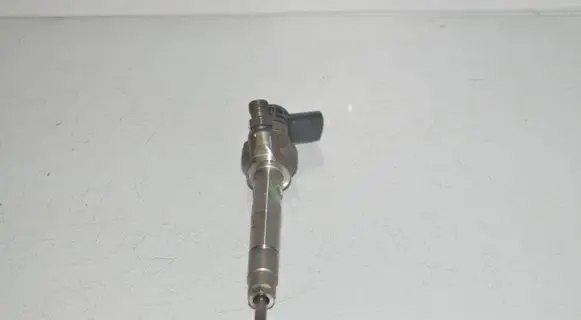 BMW 2 F46 Fuel injector 8514148 13538514148 8514149