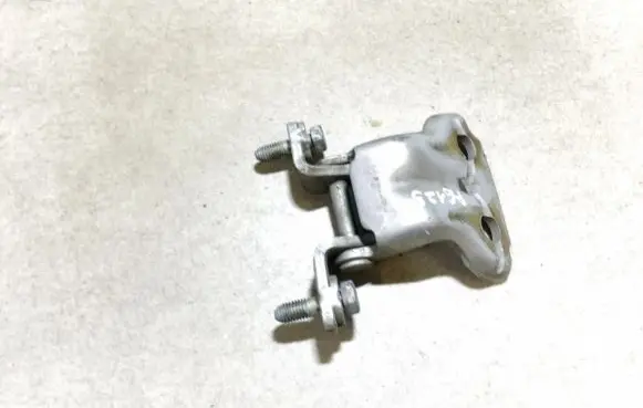 Mitsubishi Space Star Front door upper hinge