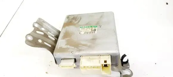 Power steering fluid tank/reservoir