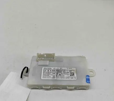 Mercedes-Benz EQC Keyless (KESSY) go control unit/module A2139018103 A2229025919