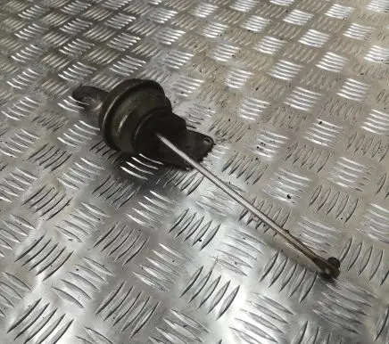 Audi A5 8T 8F Vacuum valve 