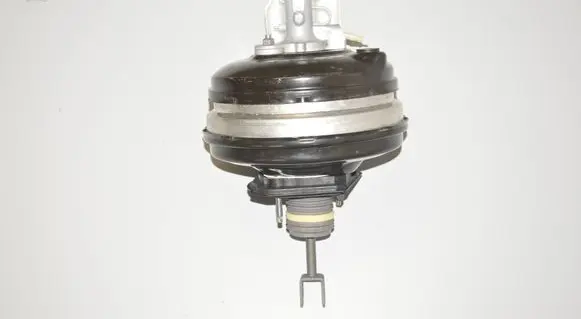 BMW 5 F10 F11 Brake booster 6796726