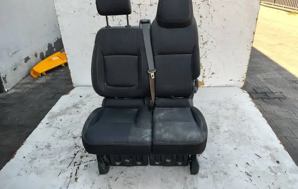 Renault Trafic III (X82) Front passenger seat