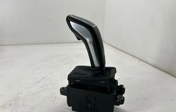 Maserati Ghibli Gear shifter/selector 06701263140 10011618902 8121698