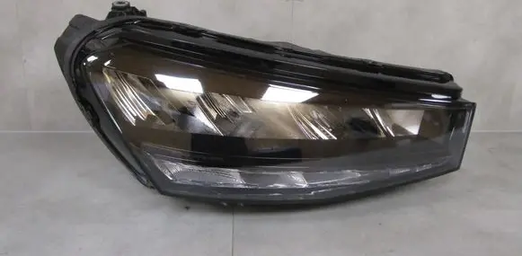 Skoda Fabia Mk4 (6VA) Headlight/headlamp 6VB941016 6YB941016 L449525