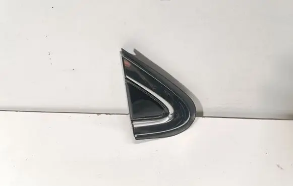 Lexus RX 450H Fender end trim 6011748030