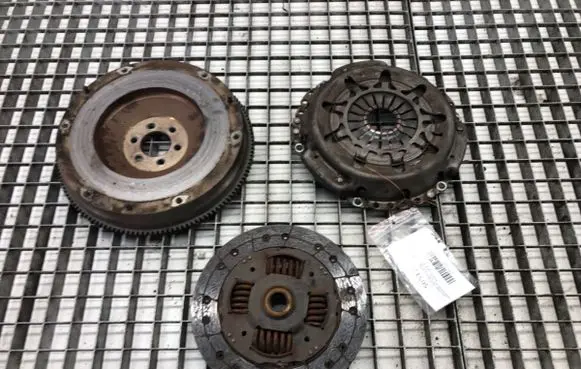 Ford Transit Courier Clutch set kit CV20-6375-AA