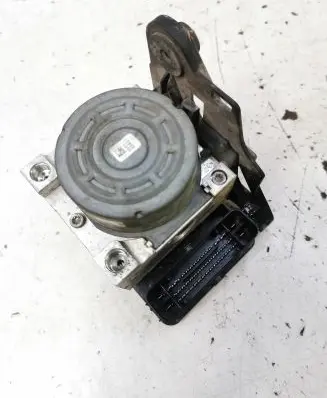 Volkswagen Golf VII ABS Pump 5Q0907379AA 28515402083 10062236391