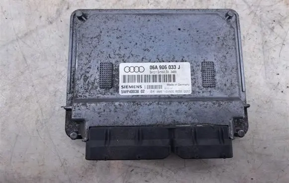 Audi A3 S3 8L Engine control unit/module 06A906033J