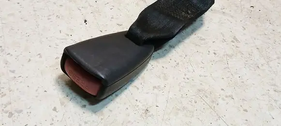 Mitsubishi Space Star Rear seatbelt buckle 311451
