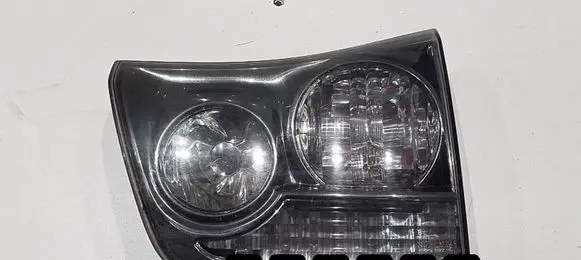 Lexus RX 330 - 350 - 400H Rear/tail lights