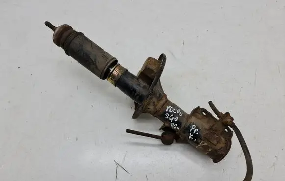 Volvo S40, V40 Front shock absorber/damper 30890027
