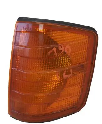 Mercedes-Benz 190 W201 Front indicator light 1305232911 A2018260043 1305232034