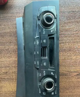 Audi A6 S6 C6 4F Climate control unit 8T2820043N A2C53284585