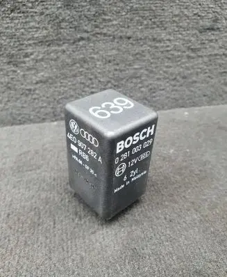 Audi Q5 SQ5 Glow plug pre-heat relay 4E0907282A 0281003029