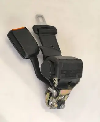 Middle seatbelt (rear)