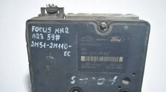 Ford Focus ABS Pump 2M512M110EC