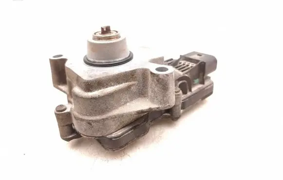 BMW X3 F25 Gearbox-reducer motor 7619778