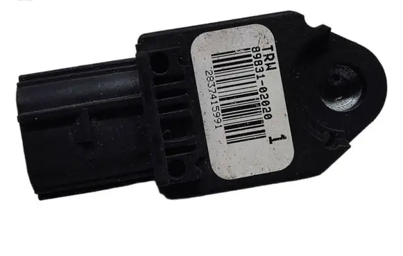 Lexus IS 220D-250-350 Airbag deployment crash/impact sensor 8983102020