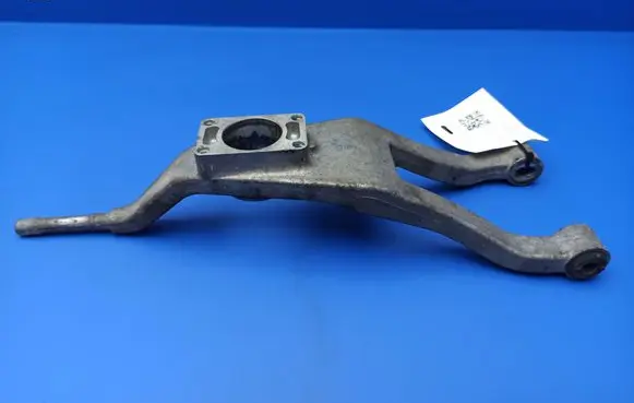 Lexus IS 220D-250-350 Gear shift cable bracket 