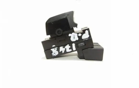Suzuki Grand Vitara I Electric window control switch
