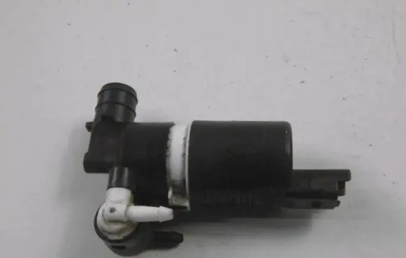 Renault Megane II Windscreen/windshield washer pump 8200067015