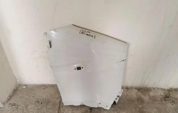 Renault Master II Fender