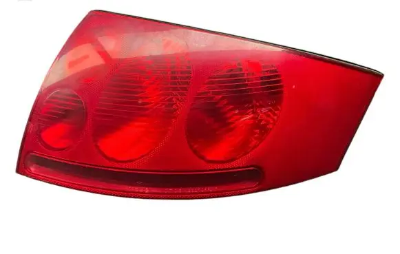 Audi TT Mk1 Rear/tail lights 89100109