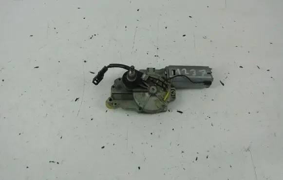 Volkswagen Golf III Rear window wiper mechanism 1H6955713A