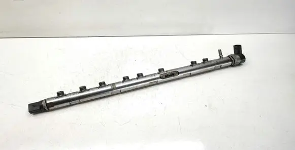 BMW X3 F25 Fuel main line pipe 7800124 0445214031