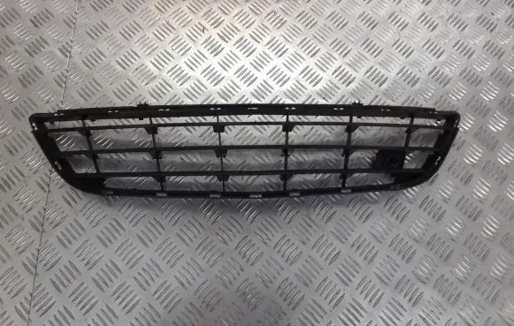 Opel Corsa D Front bumper lower grill