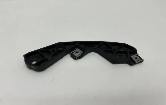 BMW i3 Front bumper mounting bracket 7385645 51117385645