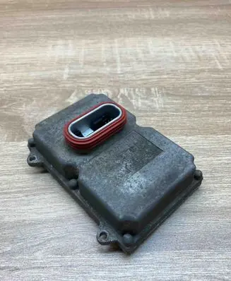 Mercedes-Benz E W211 Headlight ballast module Xenon A0028202426 5DF00827900