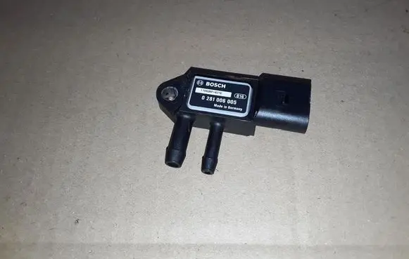 Seat Leon (1M) Exhaust gas pressure sensor 0281006005