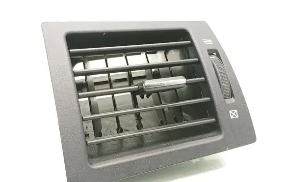 Toyota Avensis T270 Dashboard side air vent grill/cover trim 5565005140