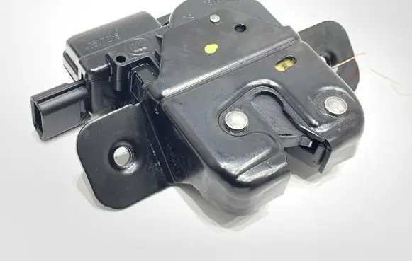 Renault Clio V Tailgate exterior lock 846304010R