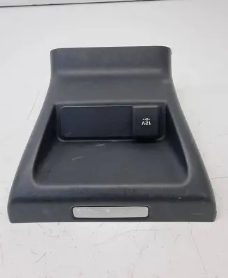 Land Rover Evoque II Other center console (tunnel) element K8D204569A