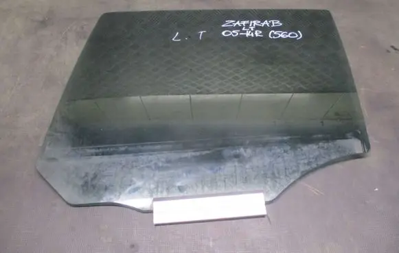 Opel Zafira B Sliding door window/glass 