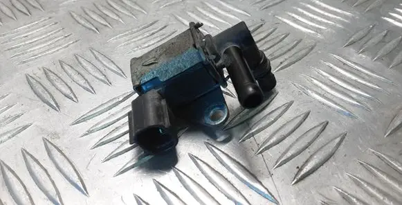 Mitsubishi Outlander Vacuum valve K5T46693