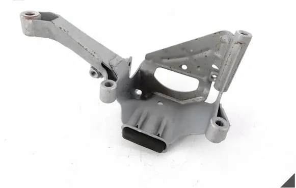 Audi A6 S6 C7 4G Engine mounting bracket 4G0399059G