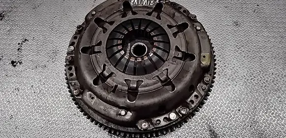 Nissan Almera Tino Clutch set kit 30100BN800 30210BN800