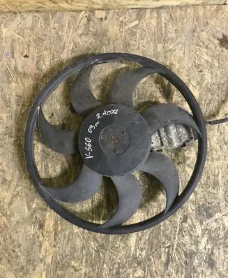 Volvo S60 Radiator cooling fan shroud