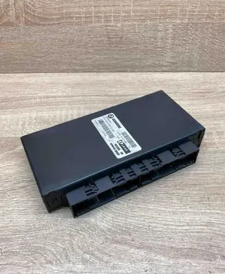 BMW 5 E60 E61 Gateway control module 9157155 71533 KGME6X