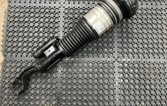 Mercedes-Benz S W223 Air suspension front shock absorber A2233208603