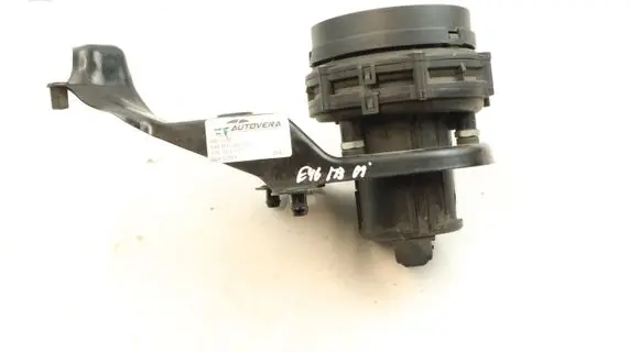 BMW M3 Secondary air pump 7832044 72185276 2229108