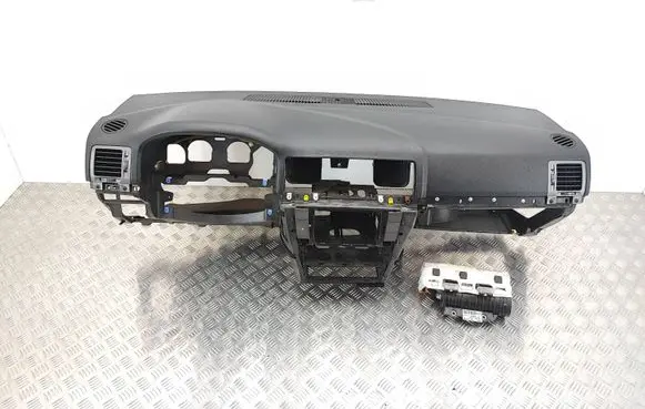 Opel Signum Dashboard 09179851 13166447 24413420
