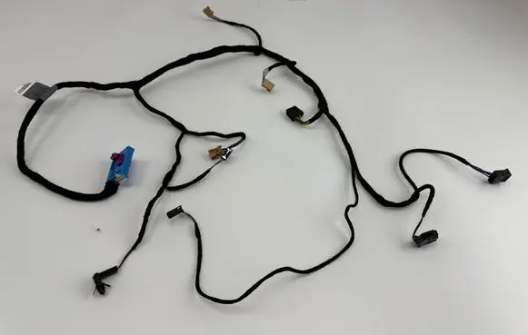 Audi A3 S3 8V Front door wiring loom 8V4971035AJ